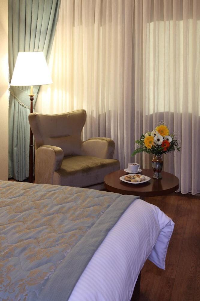 Hotel Senbayrak City Adana Exterior foto